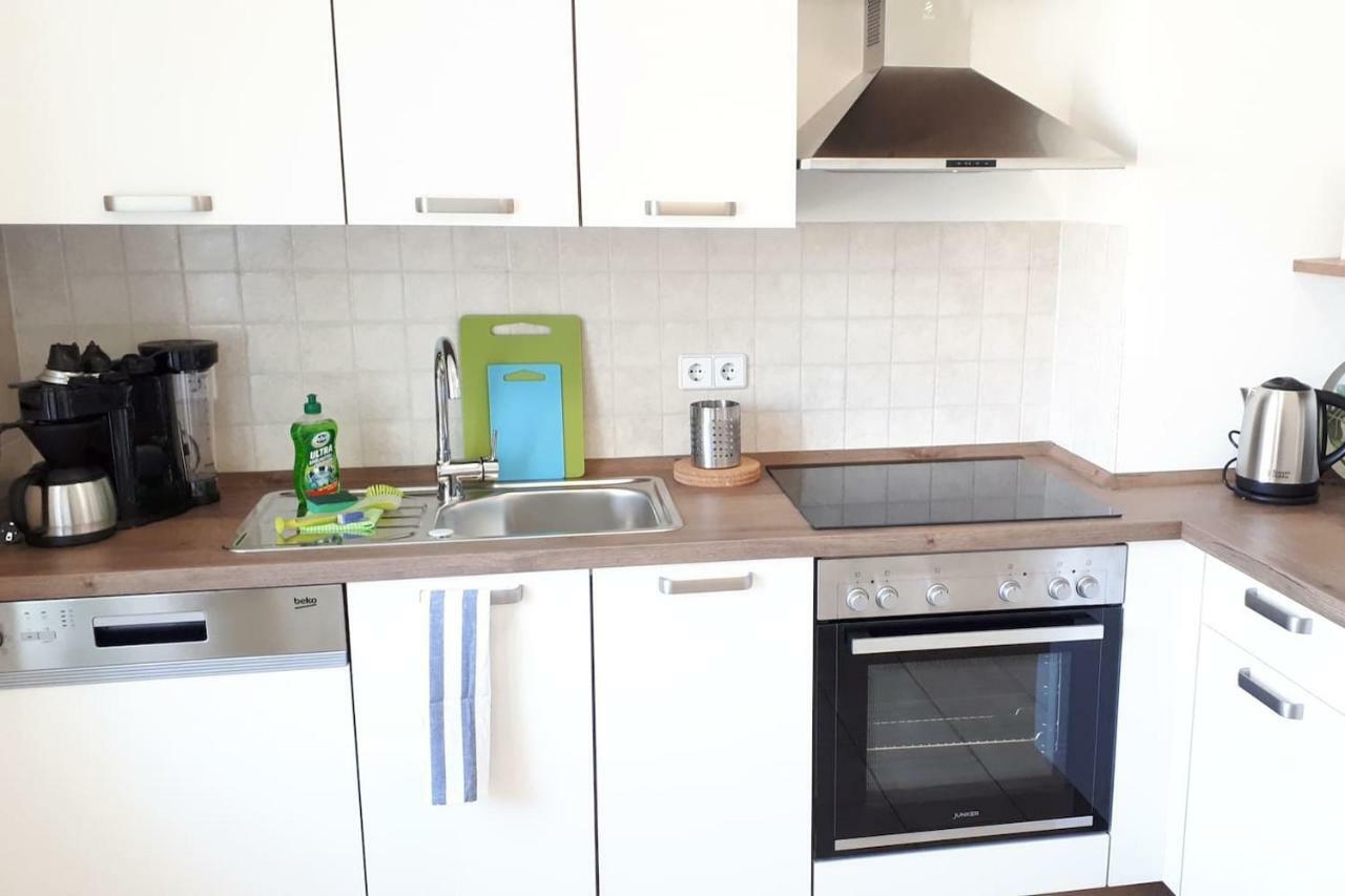 Ferienwohnung Mit Seeblick Brandenburg  المظهر الخارجي الصورة