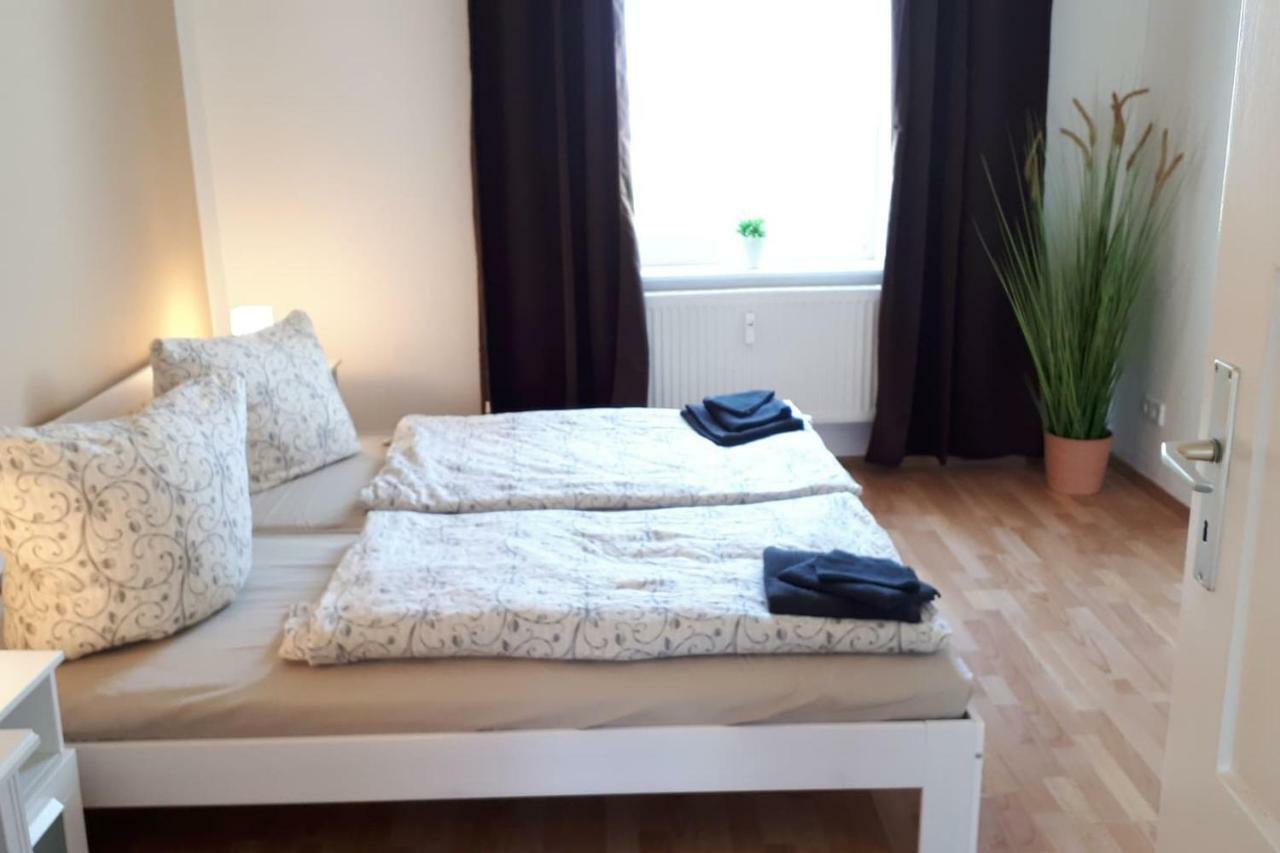 Ferienwohnung Mit Seeblick Brandenburg  المظهر الخارجي الصورة