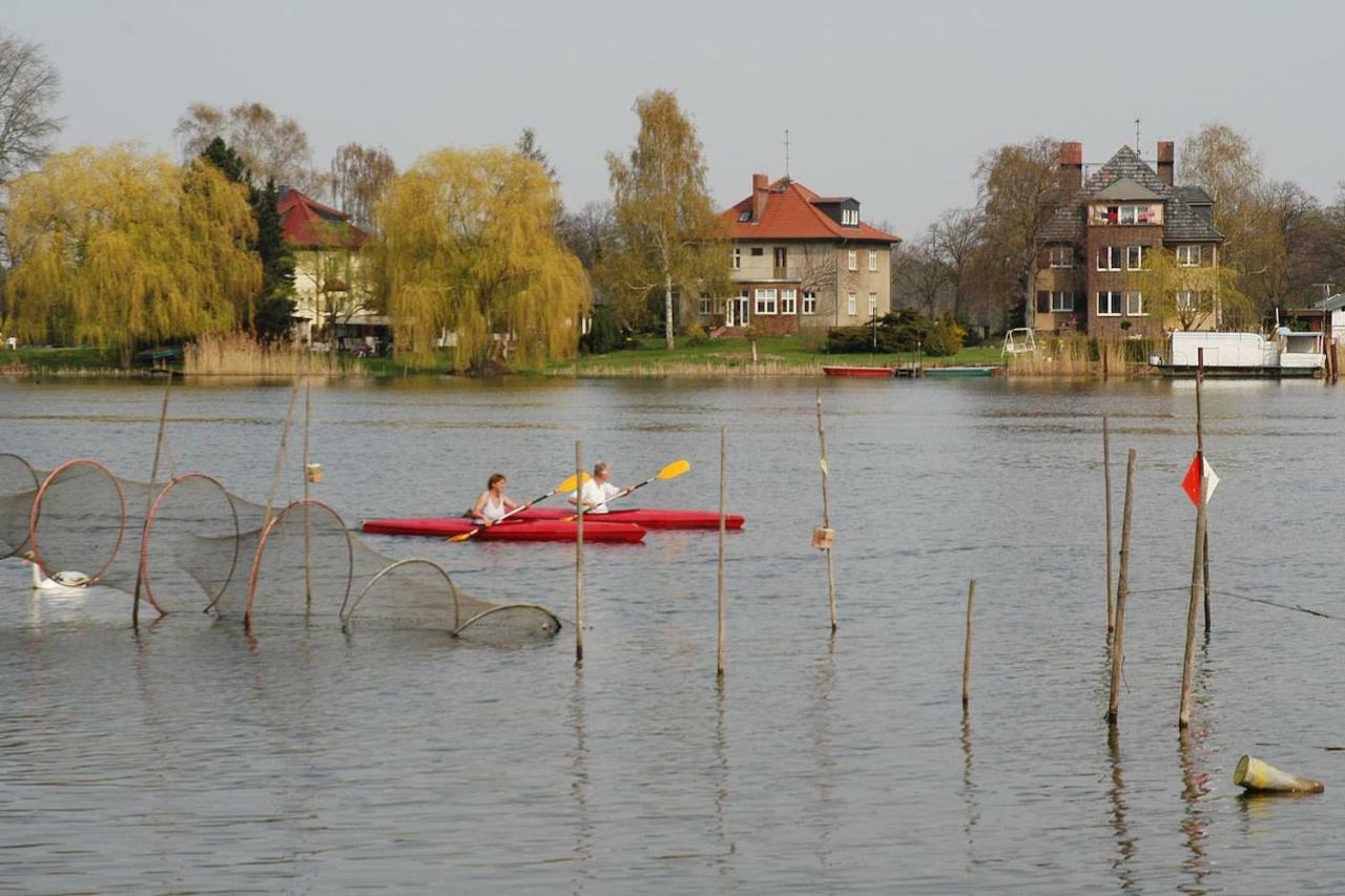 Ferienwohnung Mit Seeblick Brandenburg  المظهر الخارجي الصورة