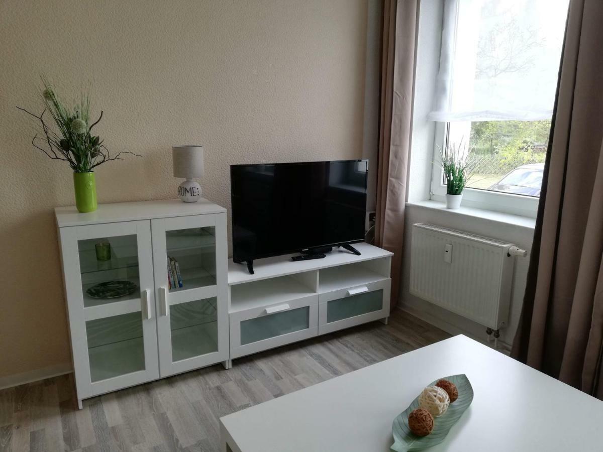Ferienwohnung Mit Seeblick Brandenburg  المظهر الخارجي الصورة